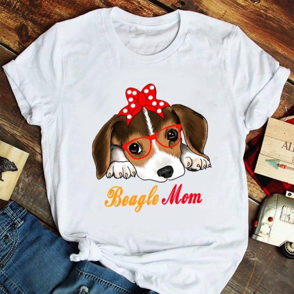 dog lover funny cute beagle mom t-shirt